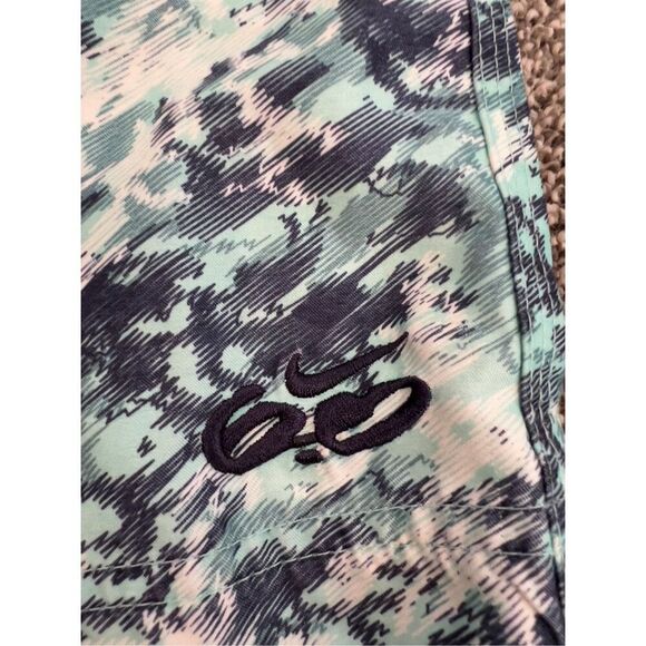 Nike 6.0 Youth Board Shorts Swim Trunks Size 14 Blue Camo - Picture 3 of 5